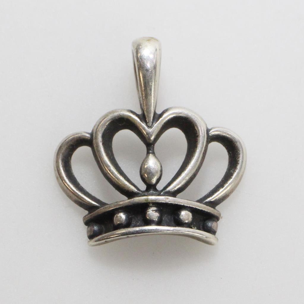 James Avery Silver 2g "Queen Of Hearts" Pendant Property Room