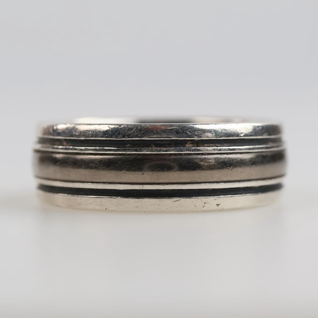 James Avery Sterling Silver And Titanium Classic Smooth Wedding Ring