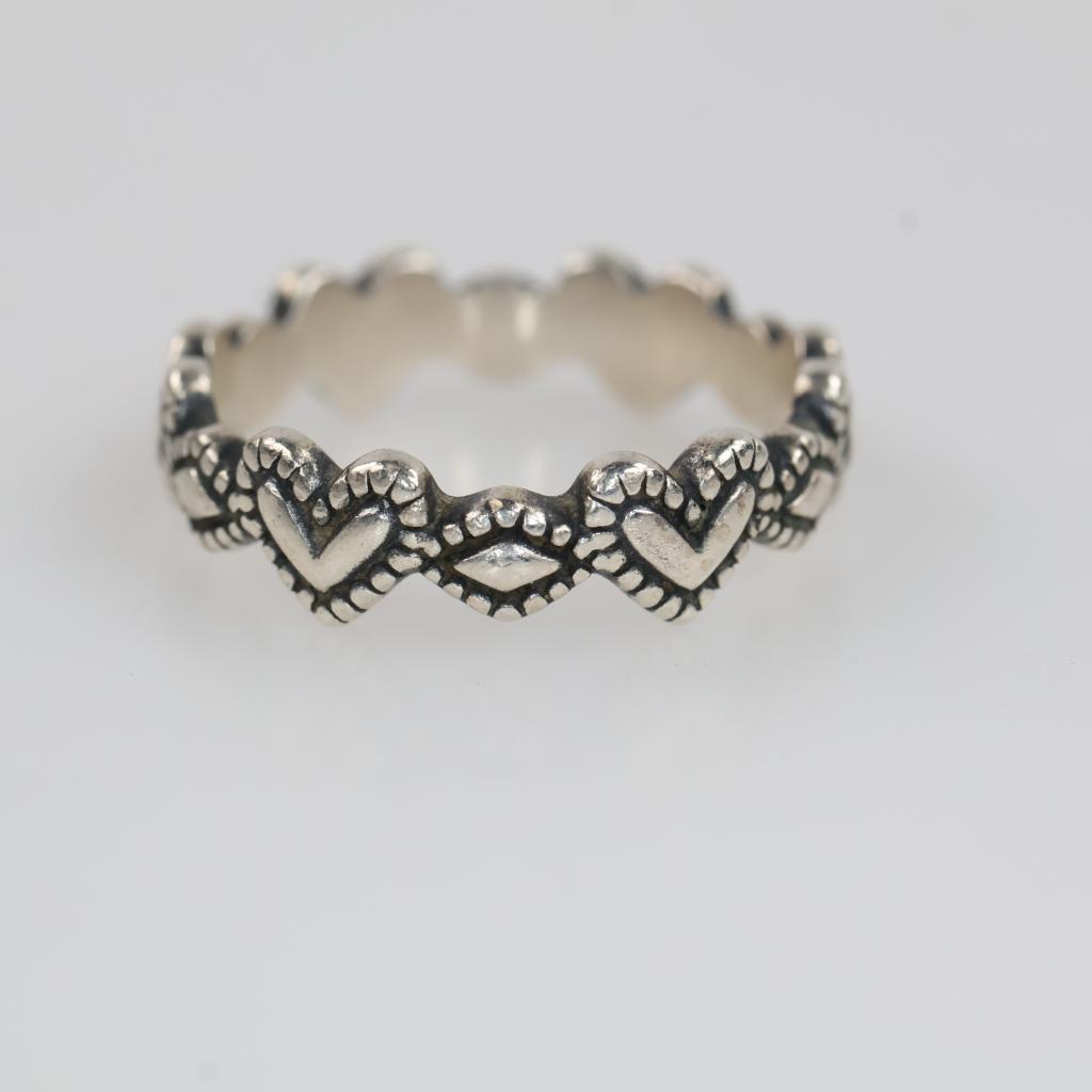 James Avery Sterling Silver Hearts And Beads Ring