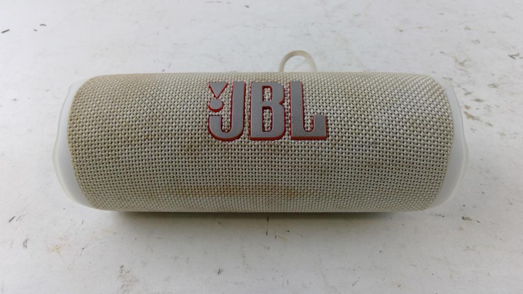 JBL  Bluetooth Speaker