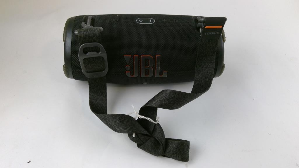 JBL  Bluetooth Speaker
