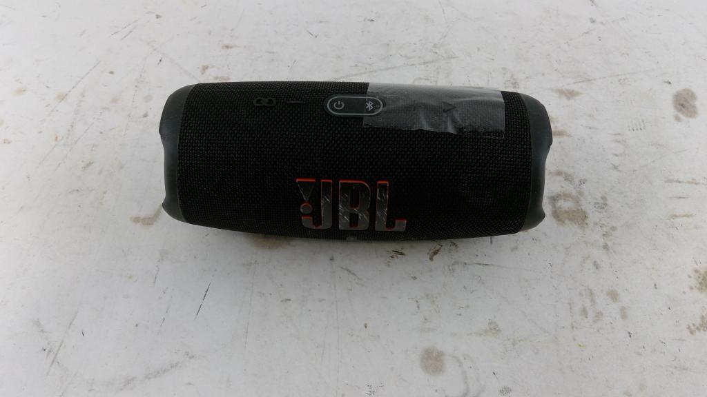 JBL Charge 5 Bluetooth Speaker