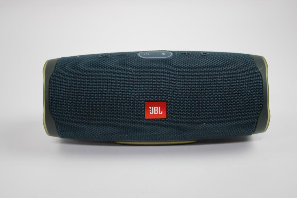 JBL Charge4 Bluetooth Speaker