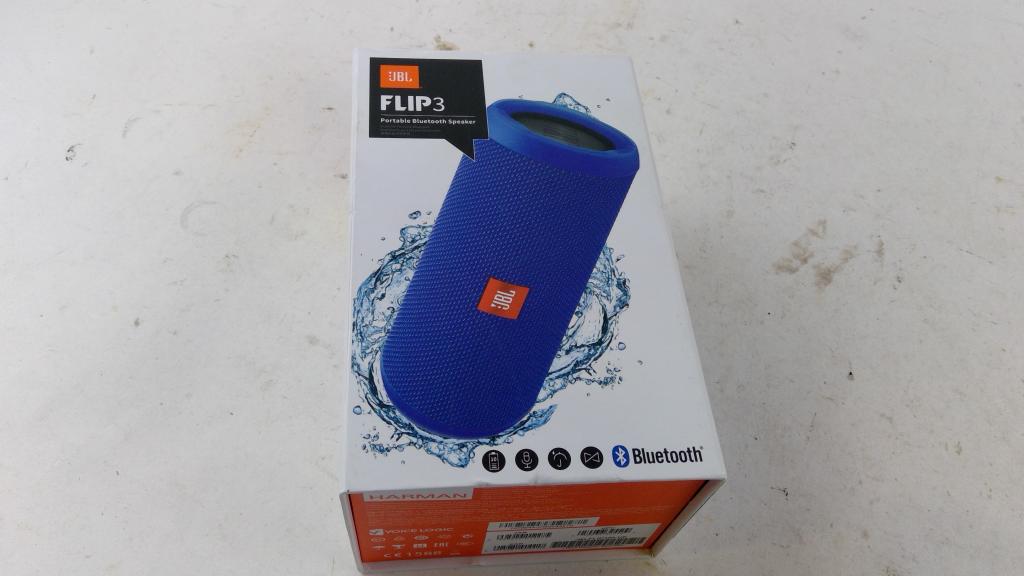 JBL Flip 3 Bluetooth Speaker