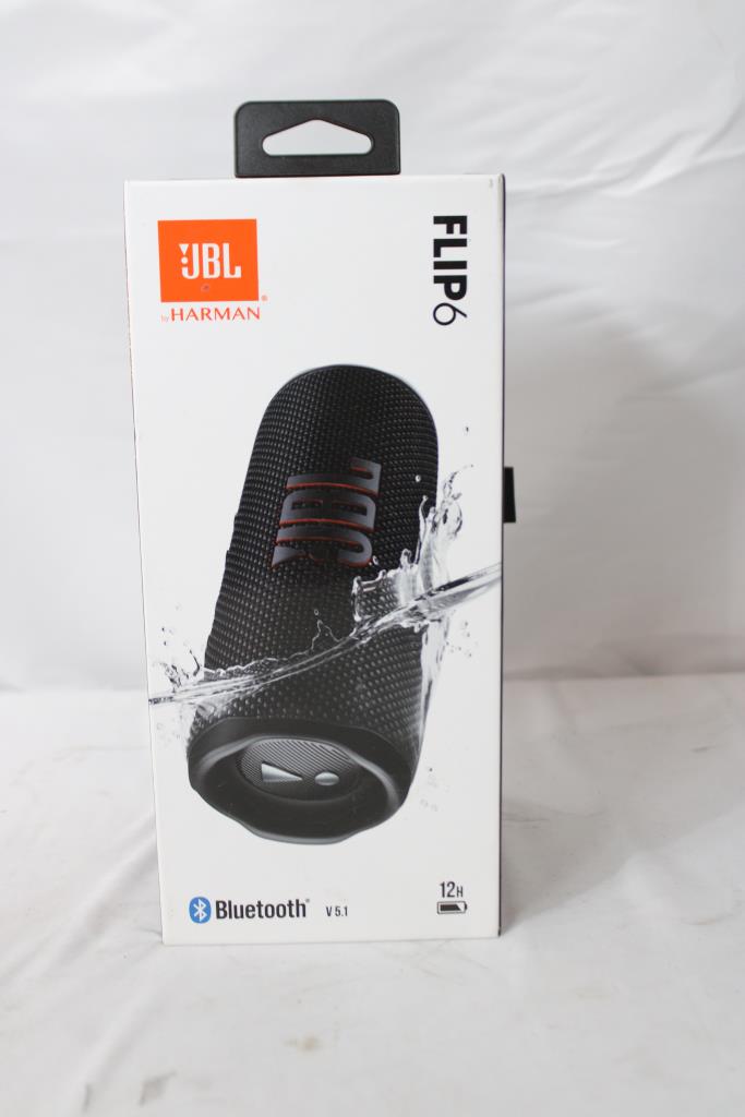 JBL Flip 6 Bluetooth Speaker