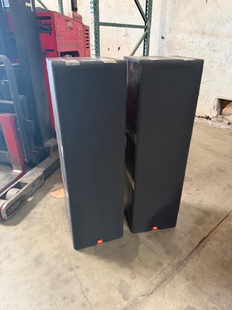 JBL Stereo Speakers