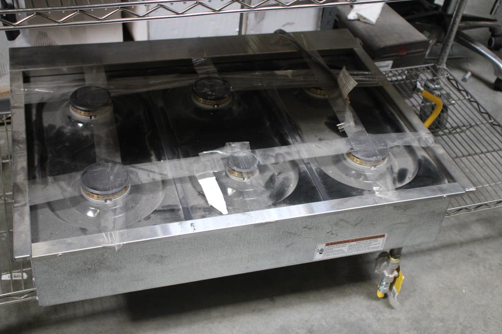 JennAir 6 Burner Range Stove Top Property Room