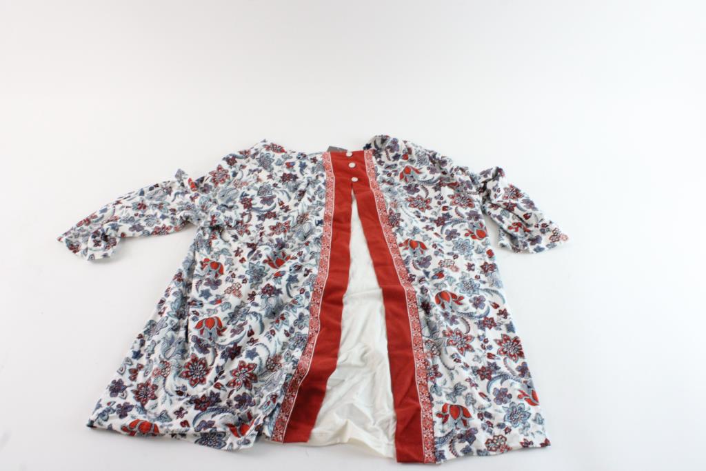 JJill Top, Size L Property Room