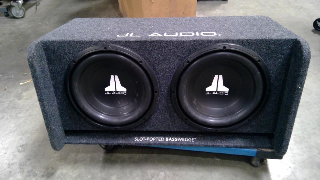 JL Audio, Slot-ported Basswedge And ALPINE Amplifier