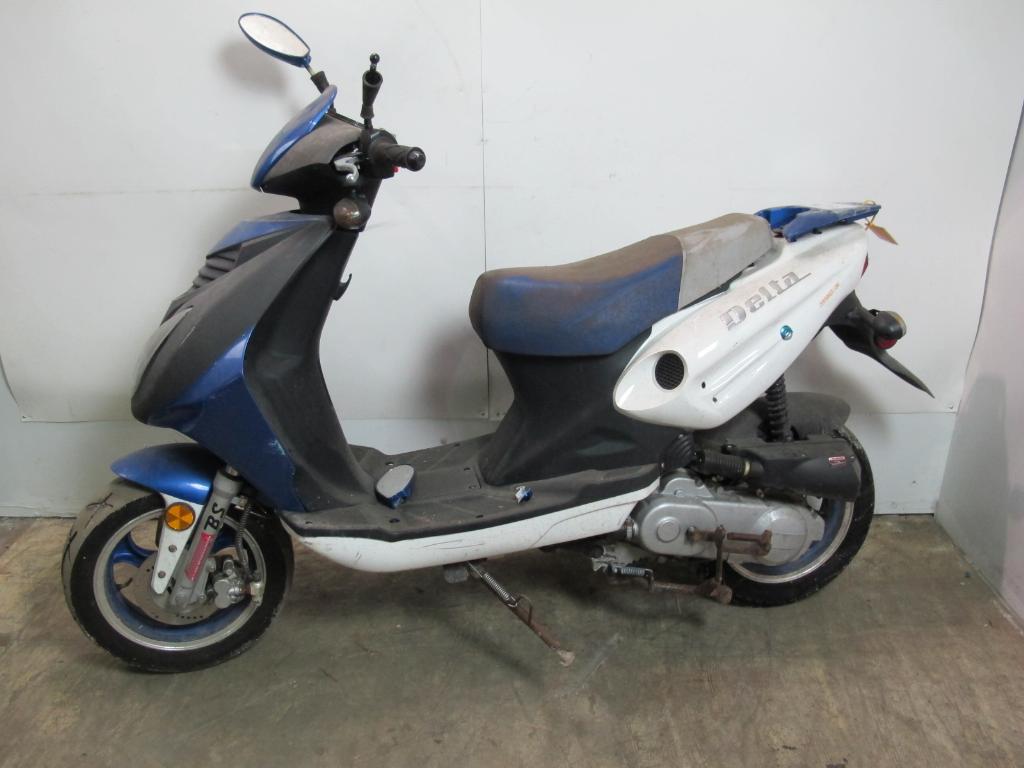 JM Star Delta Scooter, ***FLORIDA APPT ONLY*** Property Room