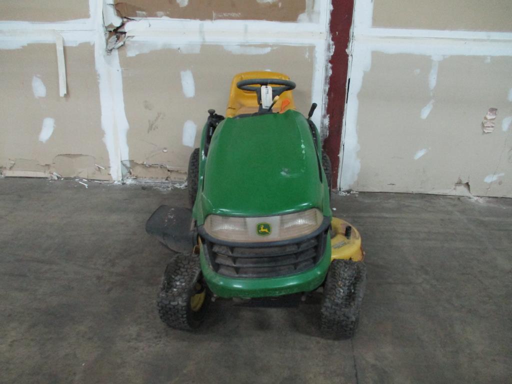 John Deere Riding Lawn Mower Property Room
