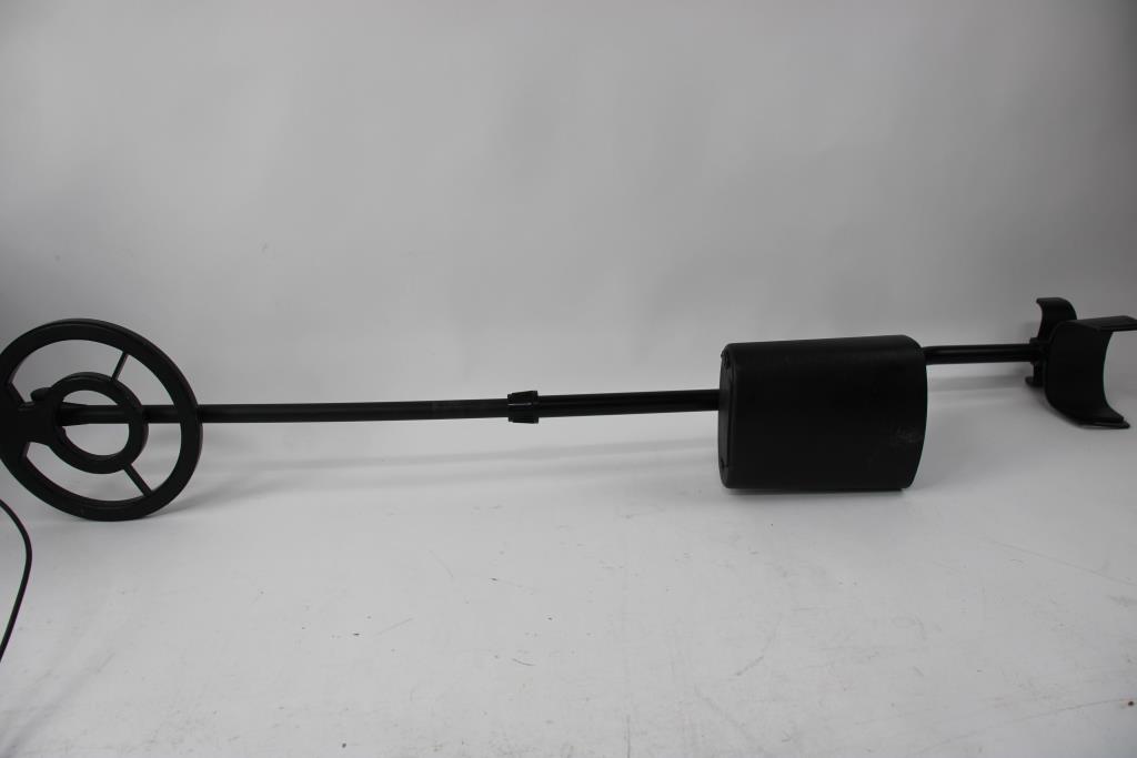 Kellyco Metal Detector