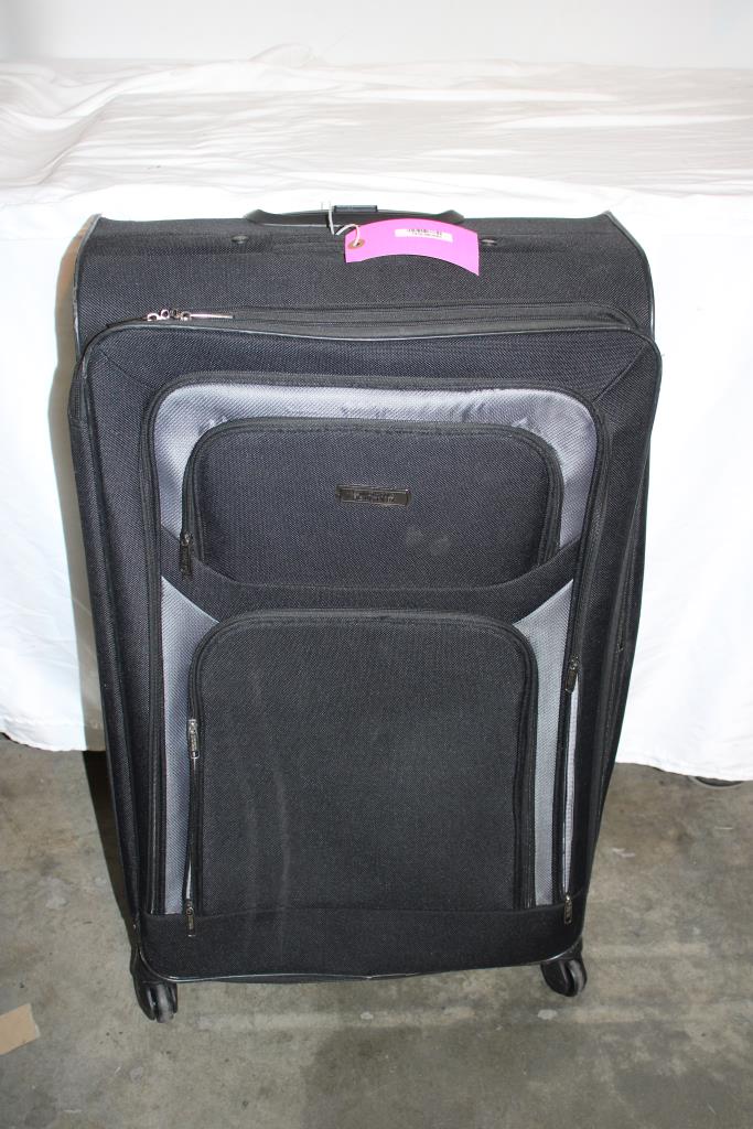Cole Reaction Large 4Wheel Suitcase, Black Property Room