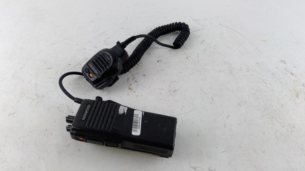Kenwood Walkie Talkie