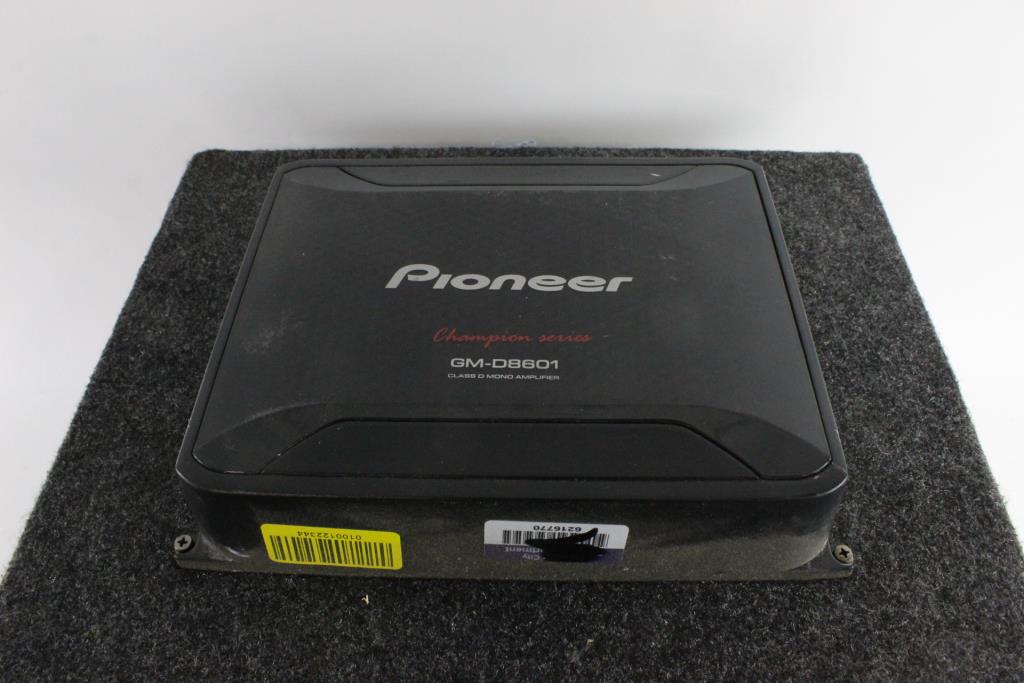 Kicker Subwoofer With Pioneer Amplifier Property Room