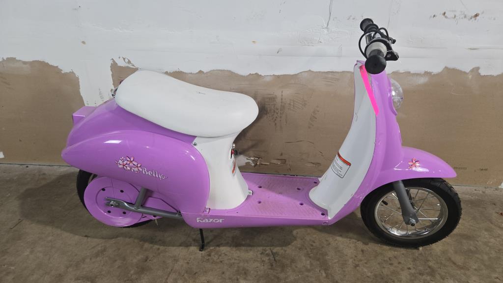 Kid Razor Moped