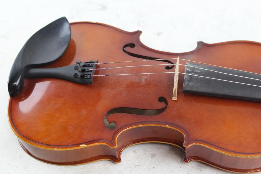 Klaus Mueller Etude Anno 2010 Violin With Bow Property Room