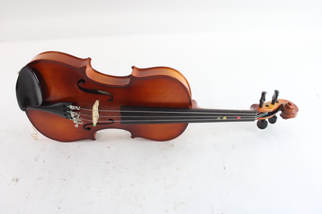 Online Police Auctions | Musical Instruments | PropertyRoom.com
