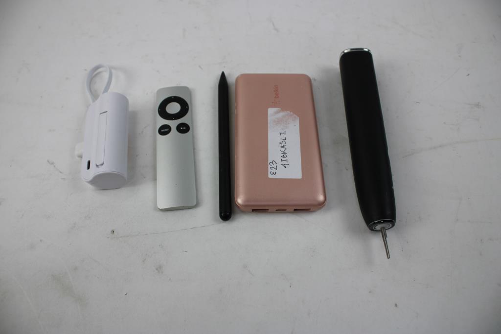 Klim Chroma Keyboard, Pink Keyboard, Power Bank, And More, 7 Pieces