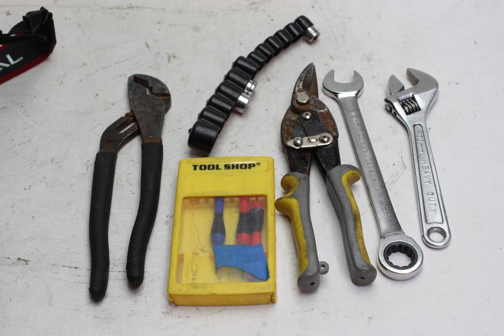Kobalt, Visegrip, Gearwrench, Drop + More Assorted Tools 10