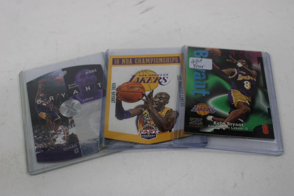 Kobe Bryant Trading Card Lot