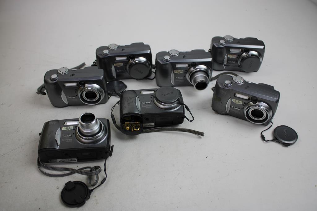Kodak Easyshare DX 4530 Digital Camera Bulk Lot, 7 Pieces