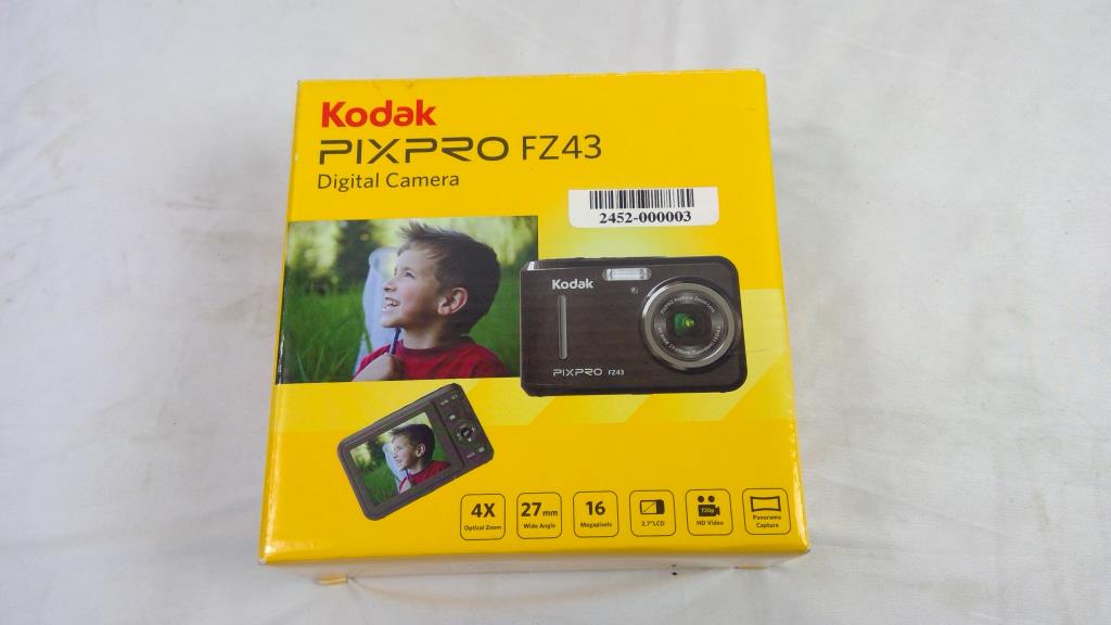 Kodak PixPro FZ43 Digital Camera