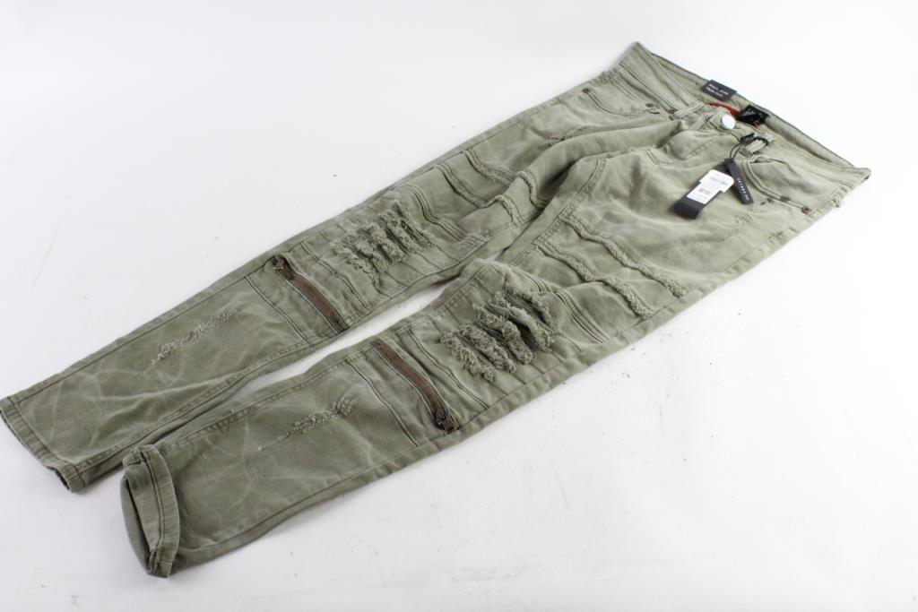 30x30 pants size