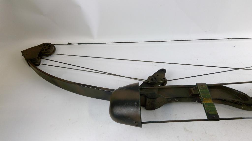 Kwikee Kwiver Compound  Bow