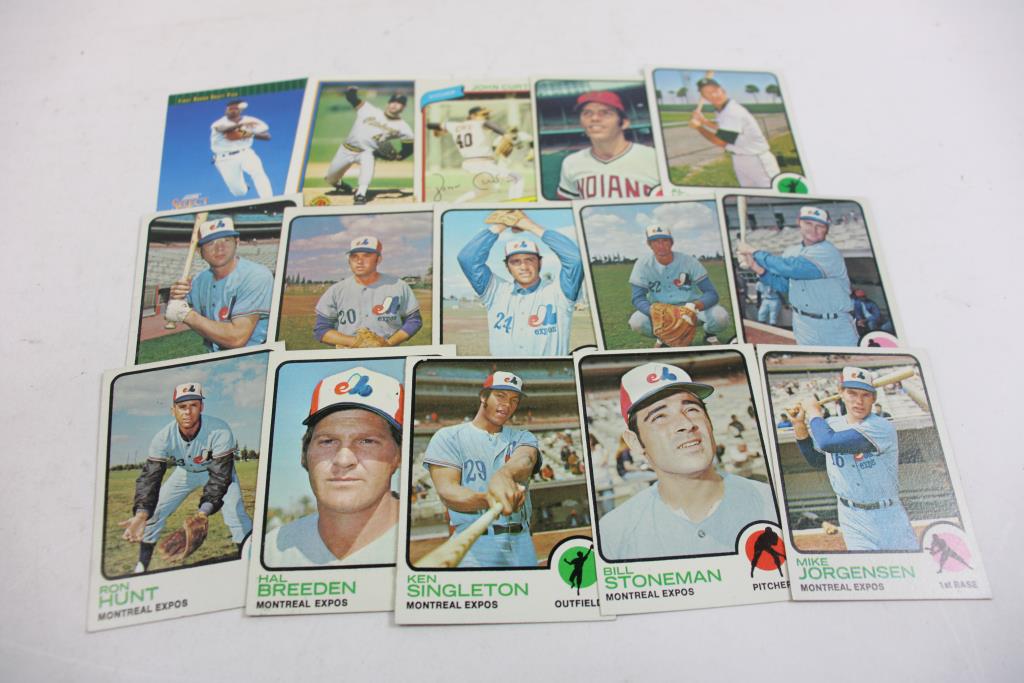 Large Sports Trading Card Lot 200+ Sports Trading Cards Property Room