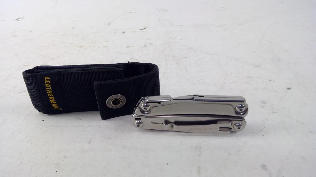 Leatherman Bolster Multitool Property Room