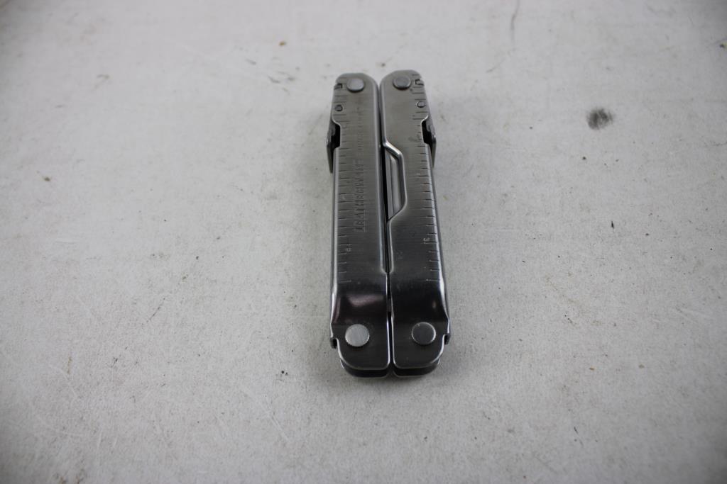 Leatherman Super Tool 300