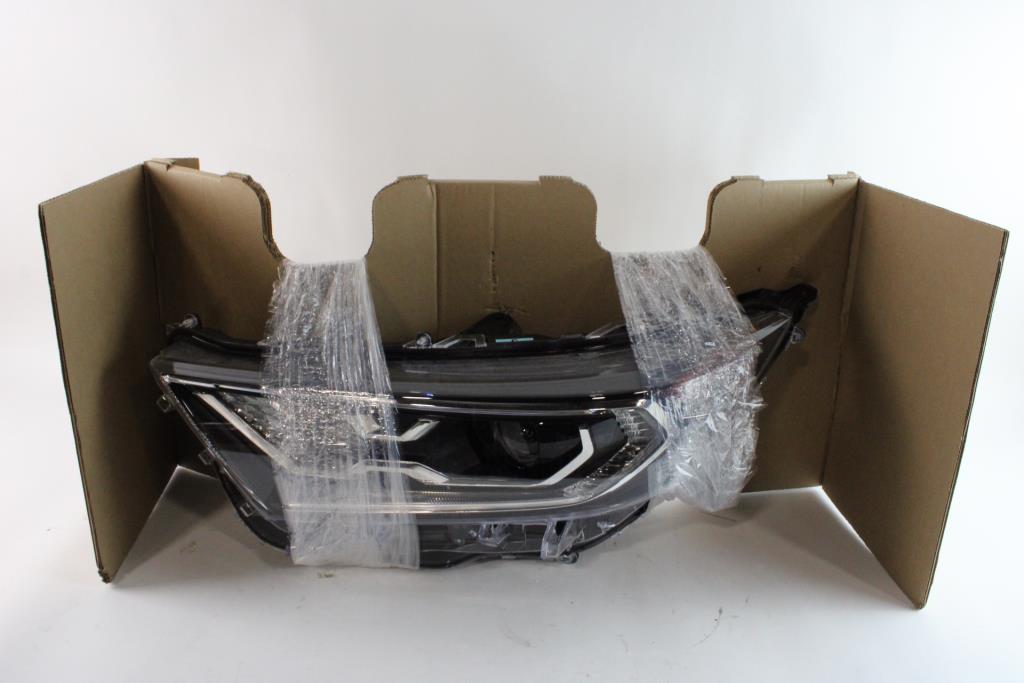 Left Side Headlight Assembly For Toyota Rav4 (20192022) Property Room