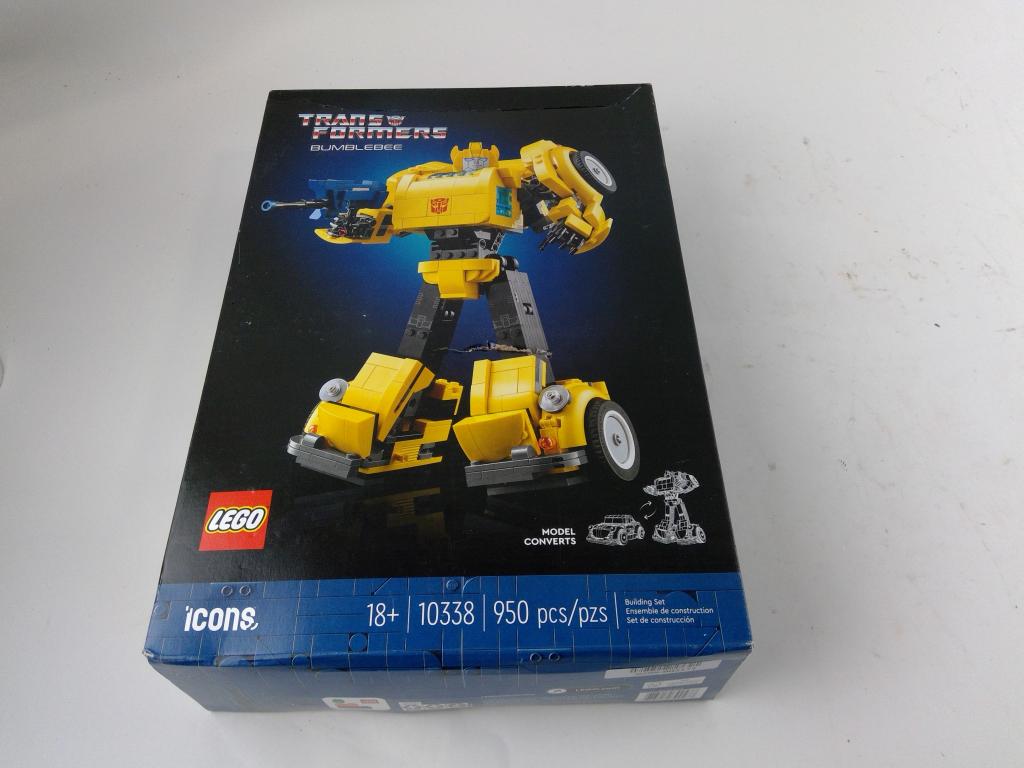 Lego Icons Transformers Bumblebee Set