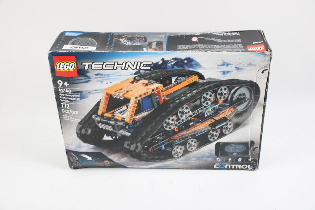 Lego Technic AppControlled Transformation Vehicle 42140 Property Room