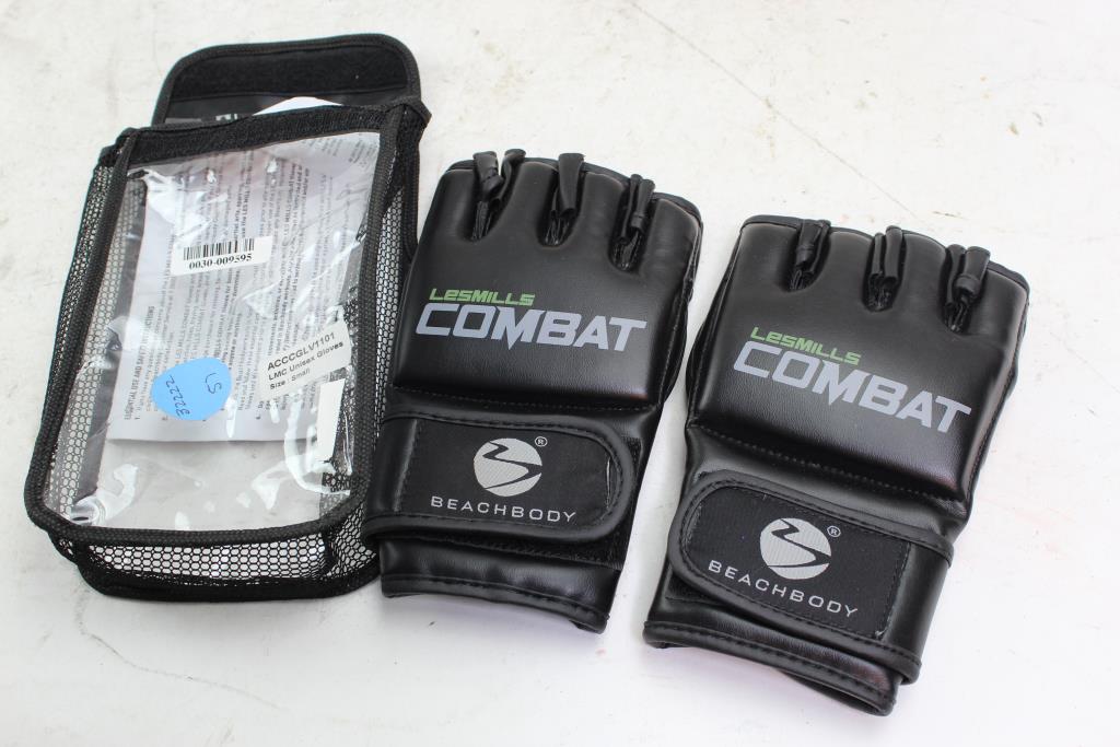 les mills combat gloves