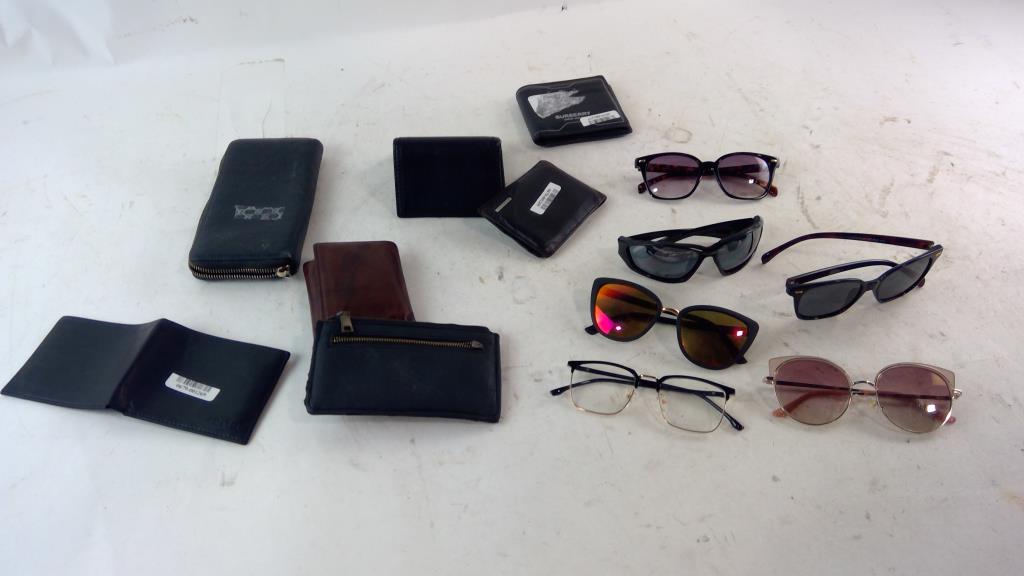 Levi Wallet And More 5+ Pieces