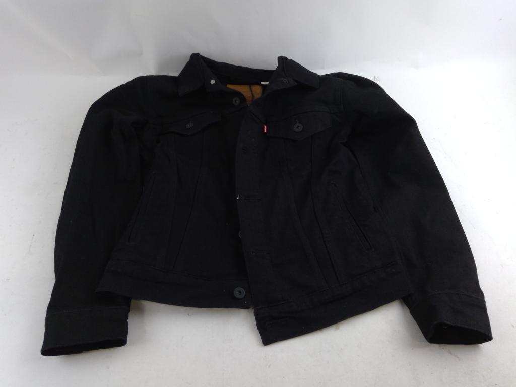 Levi's Jacket Size Small