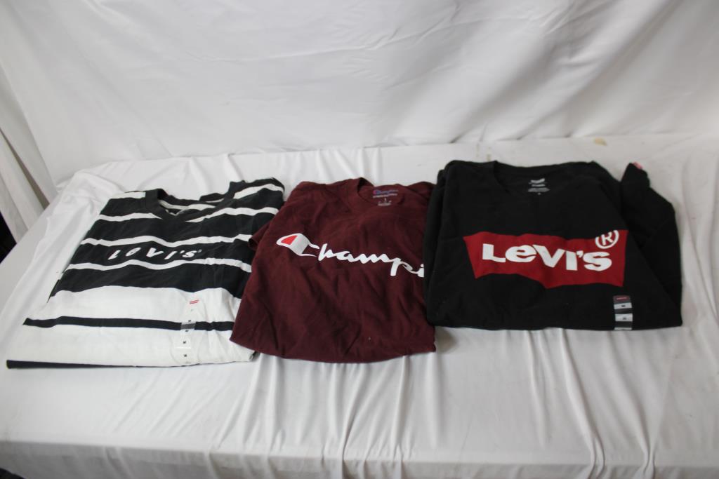 LEVI's Striped T-Shirts, Champions T-Shirt, Sizes Small- Medium, 4 Pieces