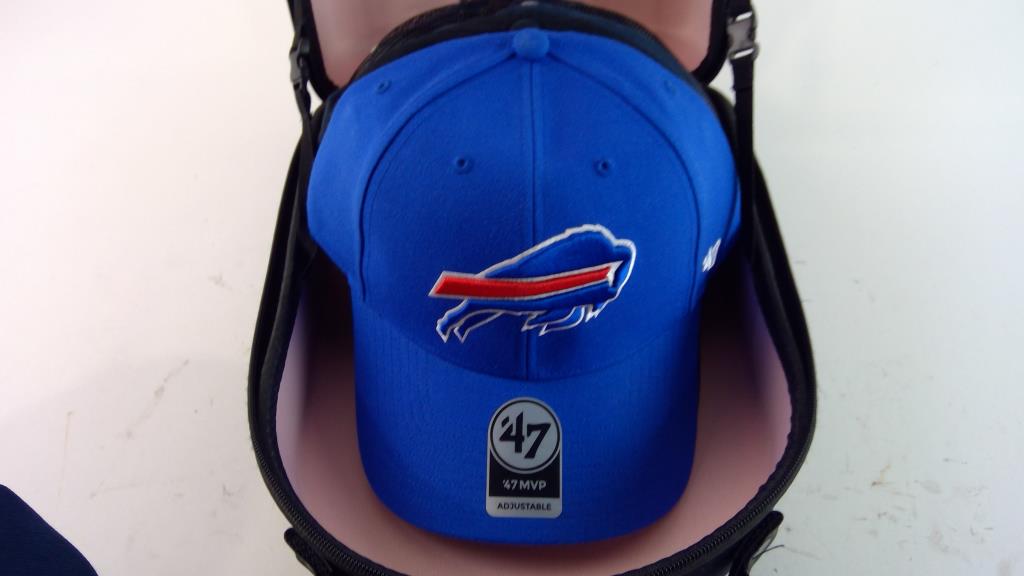 Lids Hat Case With 6 Hats Property Room