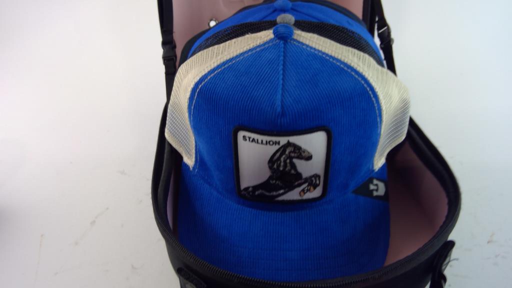 Lids Hat Case With 6 Hats Property Room