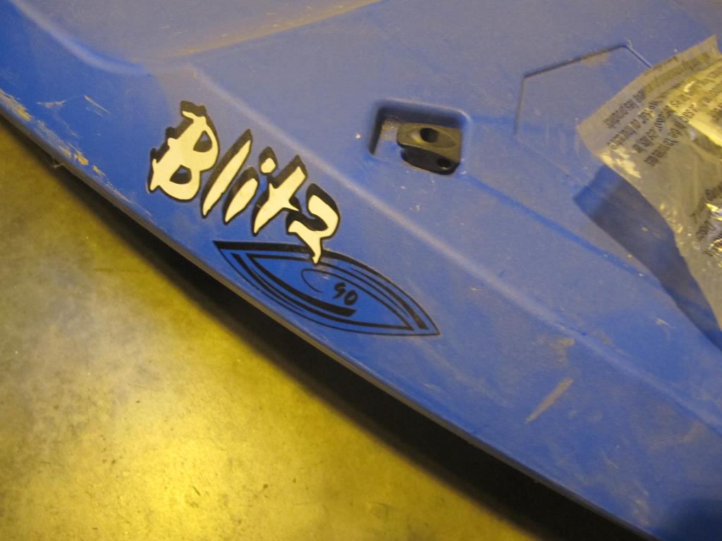 Lifetime Blitz 90 Kayak Property Room