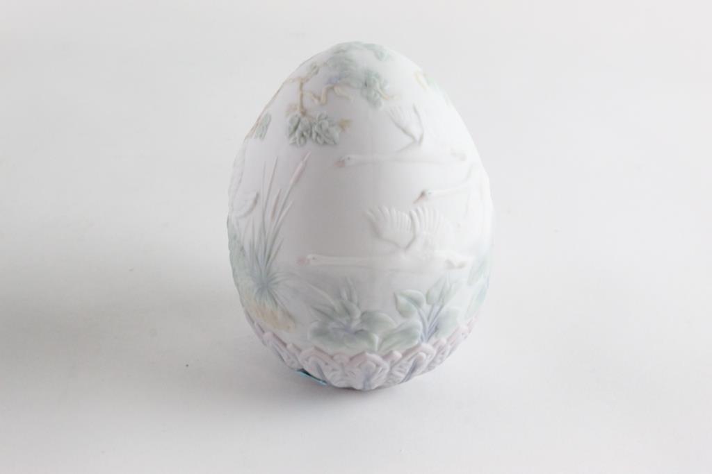 Lladro Collectible Porcelain Egg Property Room