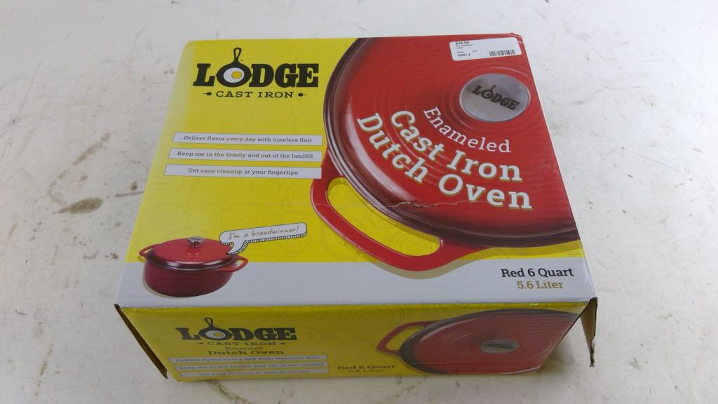 Lodge Cast Iron Pot