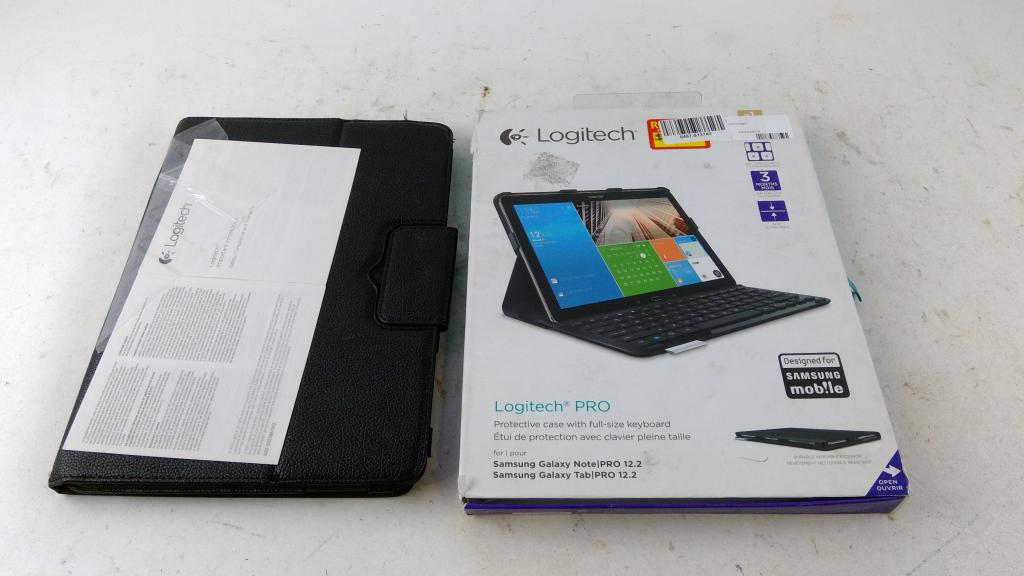 Logitech Pro Protective Case With Full Size Keyboard
