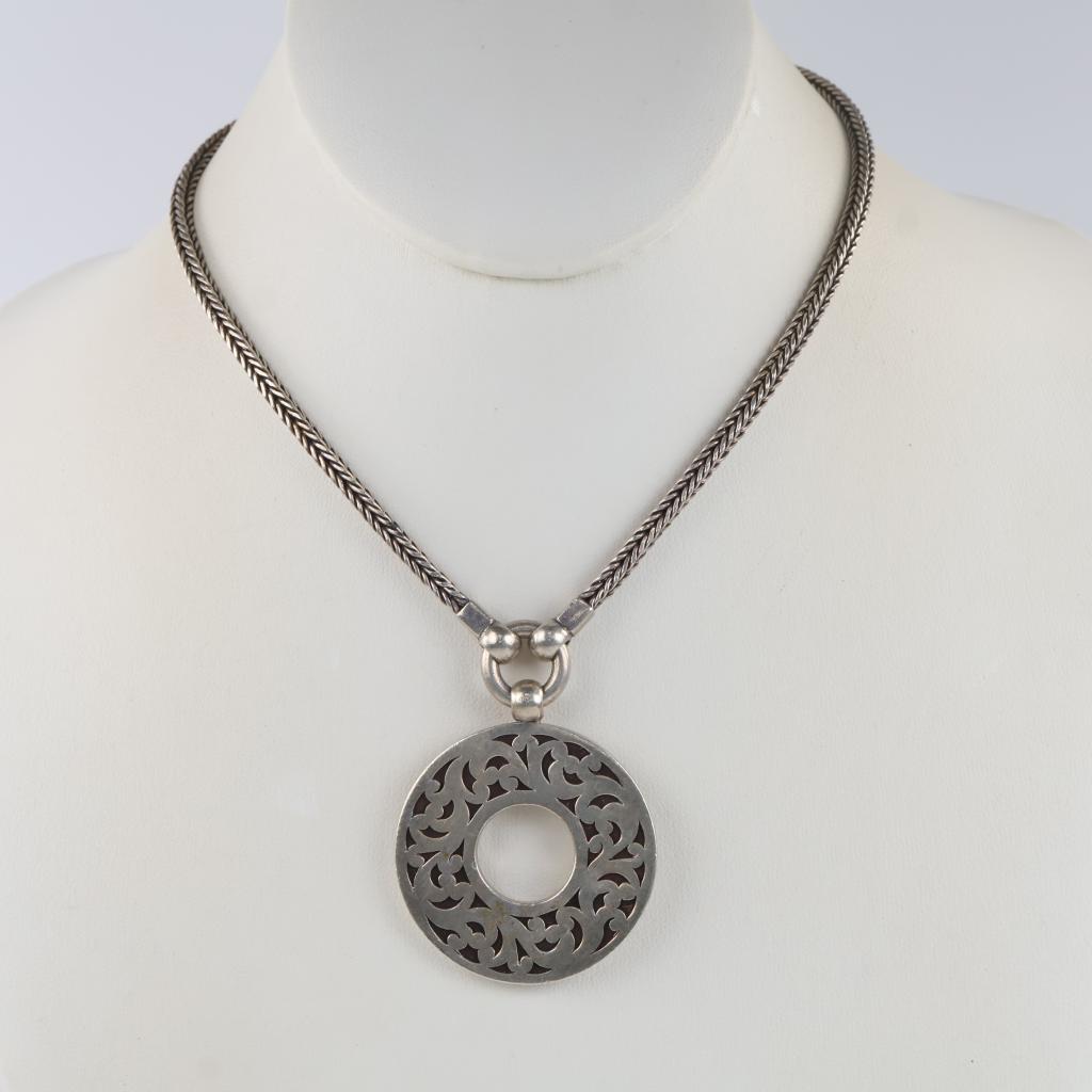 Lois Hill Sterling Silver Circle Pendant Wheat Chain Necklace