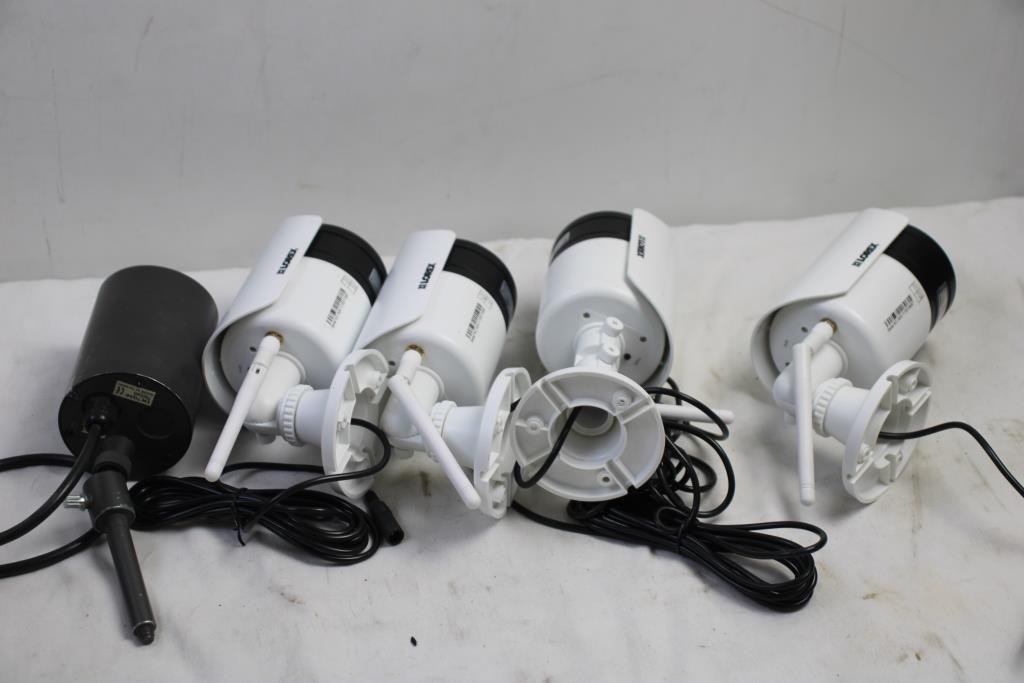 Lorex security Cameras | Property Room