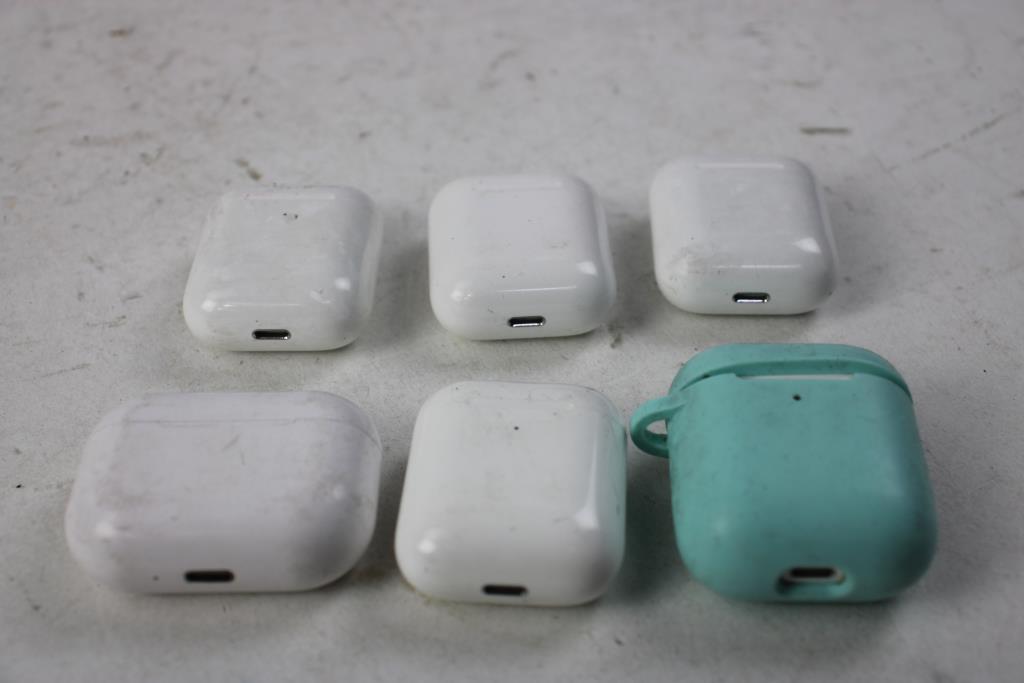 Lot Of Apple Chargers | Property Room