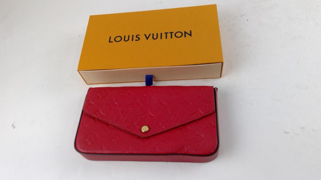 Louis Vuitton Designer Hand Bag - Doublechecked By Entrupy