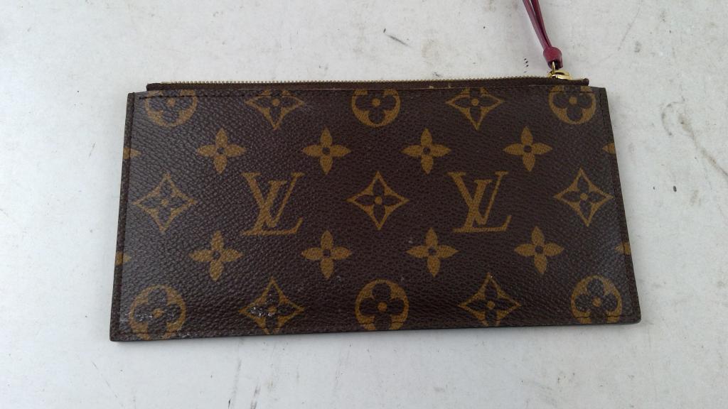 Louis Vuitton Designer Wallet - Doublechecked By Entrupy